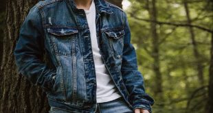 5 Cara Mencuci Jaket Jeans dengan Benar