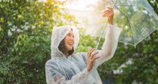 Tips Liburan Musim Hujan yang Aman dan Menyenangkan Dapatkan Pengalaman Tak Terlupakan